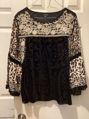 John Mark Black Velvet Tunic with Cream Floral Embroidery and Leopard Sleeves